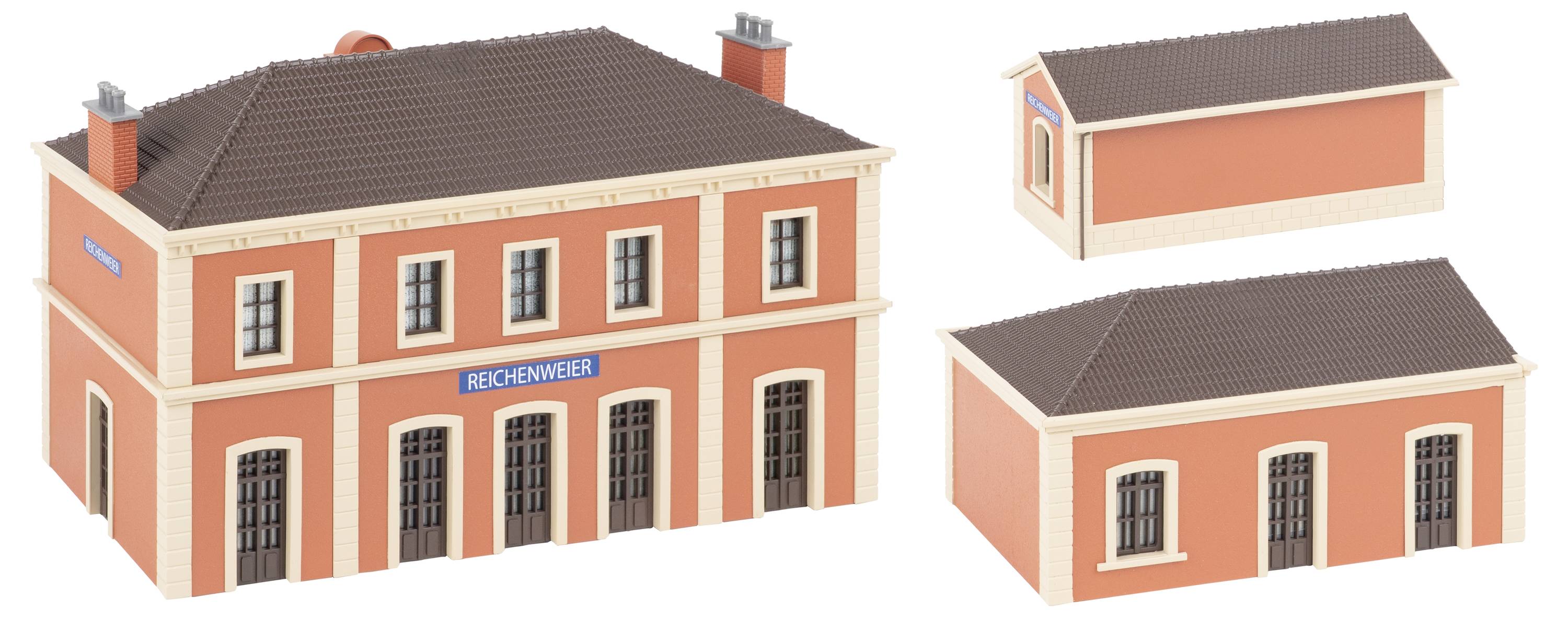 Ilustrace velkého budovy barvy broskve s označením "REICHENWEIER" se dvěma menšími matching pohledy na tutéž strukturu z různých úhlů.