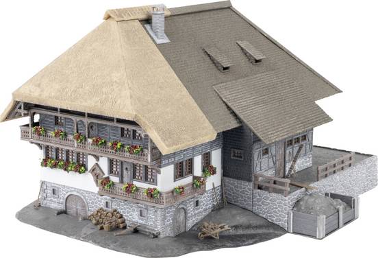 Faller 130013 H0 Model Černowského nádraží s 2 figurkami