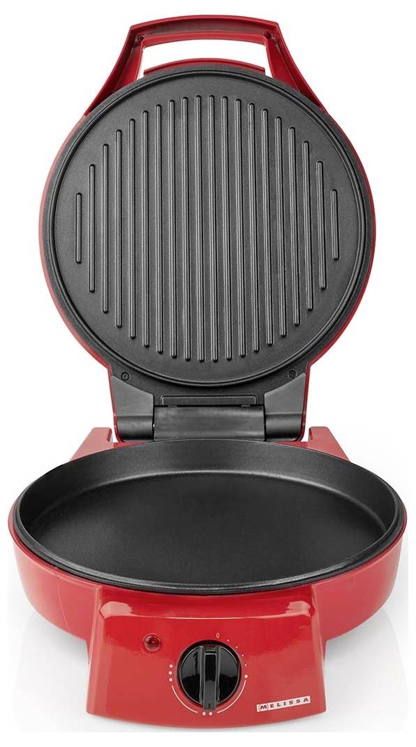 Červený kulatý elektrický grill s otevřeným víkem, na kterém je viditelná žebrovaná horní deska a spodní povrch pro vaření.