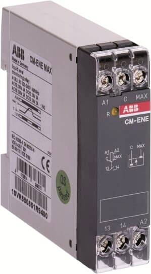 Monitorovací relé ABB CM-ENE s přední indikací stavu pomocí LED a připojením přes svorky, zobrazené v detailním pohledu produktu.