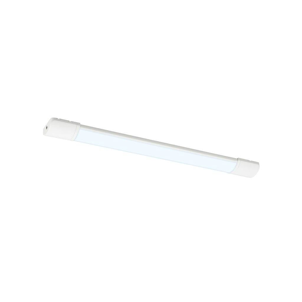 Tenký bílý LED trubicový svítidlo zobrazené diagonálně na bílém pozadí.