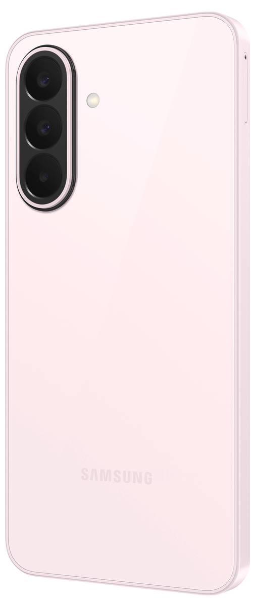 Zadní strana světle růžového smartphonu Samsung se svislým trojitým fotoaparátem a bleskem v levém horním rohu.