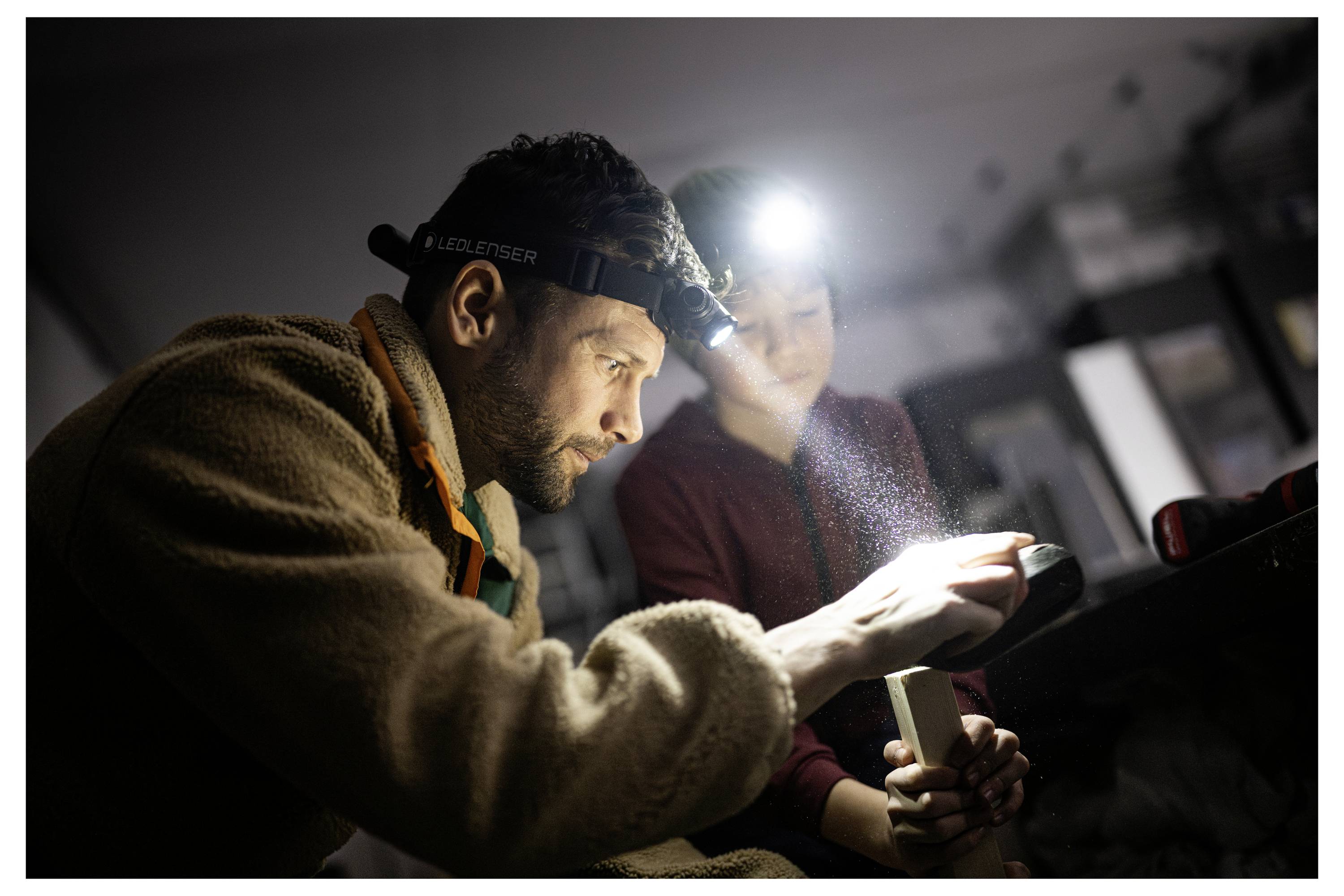 Ledlenser H5R LED čelovka, napájeno akumulátorem, 750 lm, 4.75 h, 503220-18