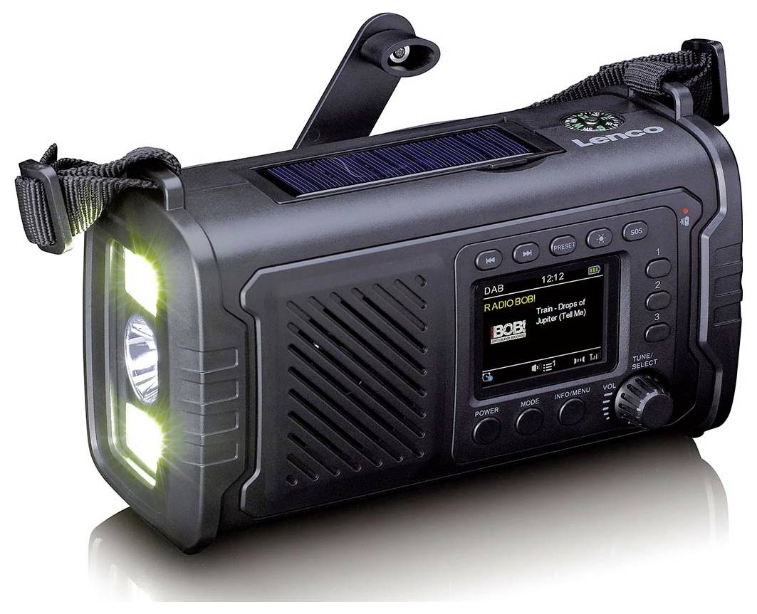 Přenosné černé nouzové rádio se solárním panelem, svítilnou, digitálním displejem a přepravním páskem.