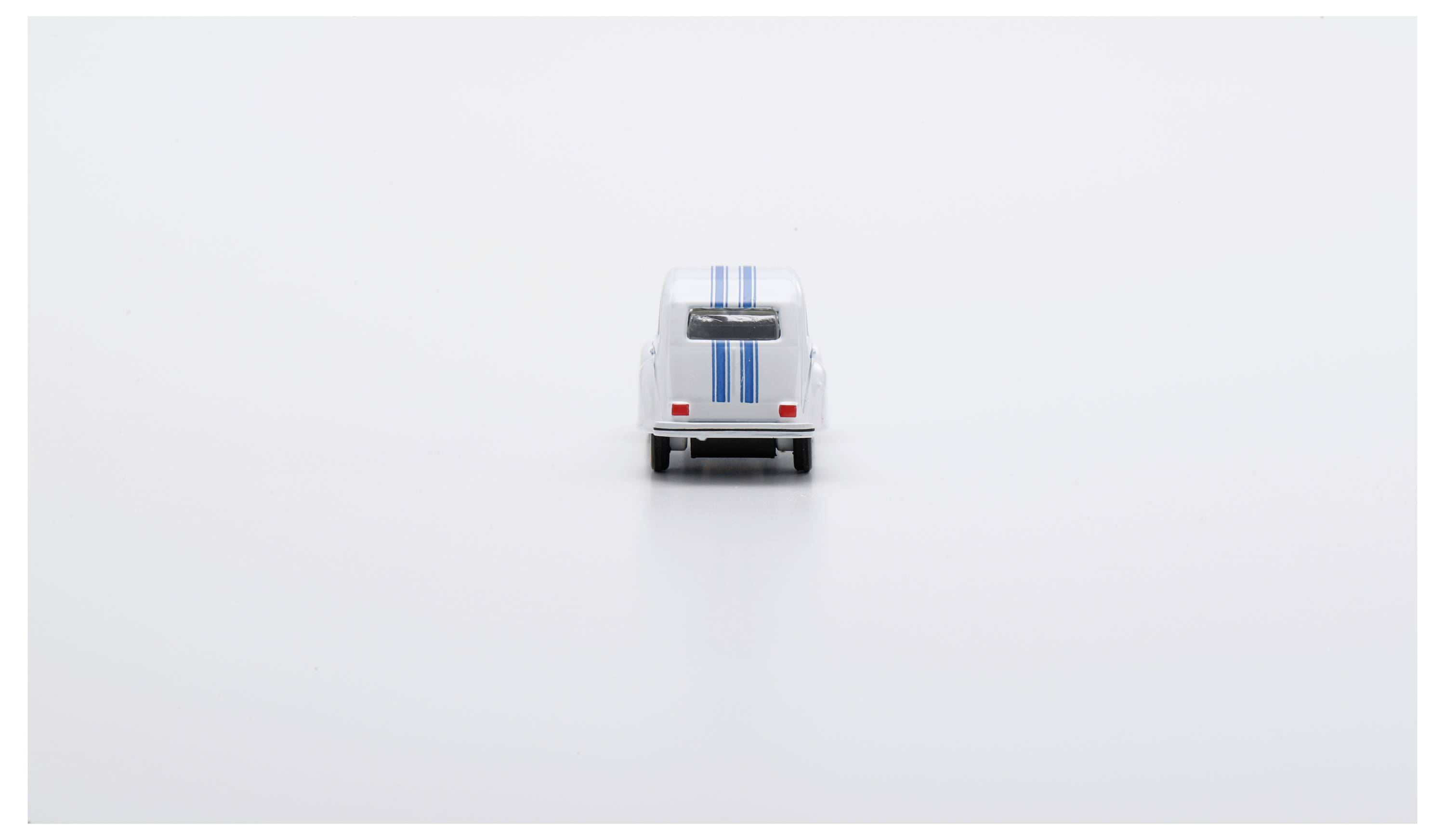 Schuco 451870005 H0 model osobního automobilu Citroën 2 CV-6