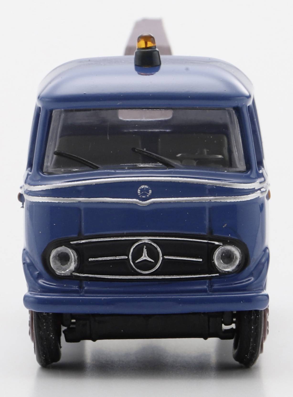 Schuco 451870003 H0 model osobního automobilu Mercedes Benz-7