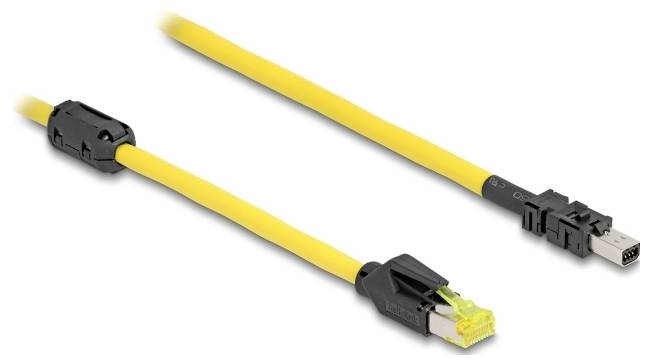 Žlutý USB kabel s formovanými černými konektory, zobrazený s jedním koncem USB-A a jedním zásuvkou ve stylu Ethernetu, na bílém pozadí.