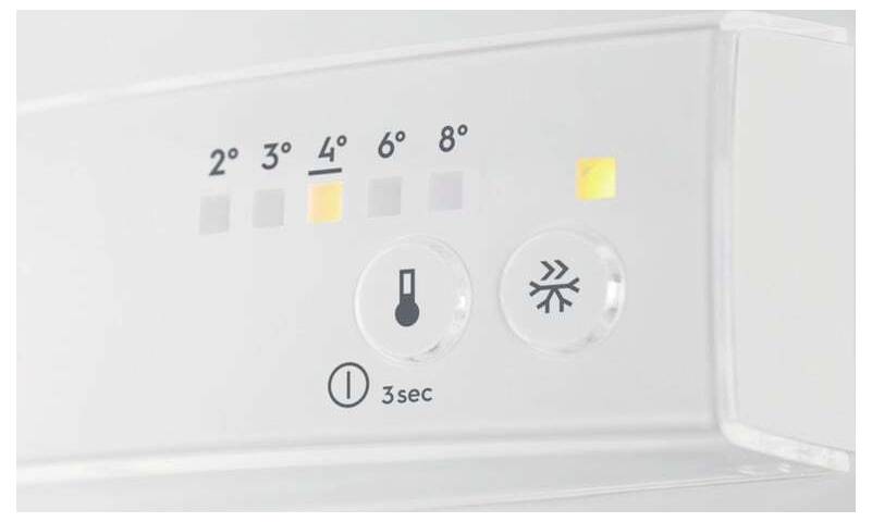 Detailní pohled na ovládací panel mrazáku s nastavením teploty 2°, 3°, 4°, 6° a 8°, plus tlačítko rychlého zmrazení se symbolem vločky a tlačítko ovládání teploty.
