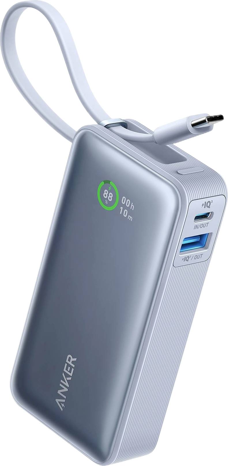 Přenosná powerbanku s integrovanou smyčkou na zavěšení a zabudovaným nabíjecím kabelem, se zobrazením digitálního stavu baterie a USB porty.