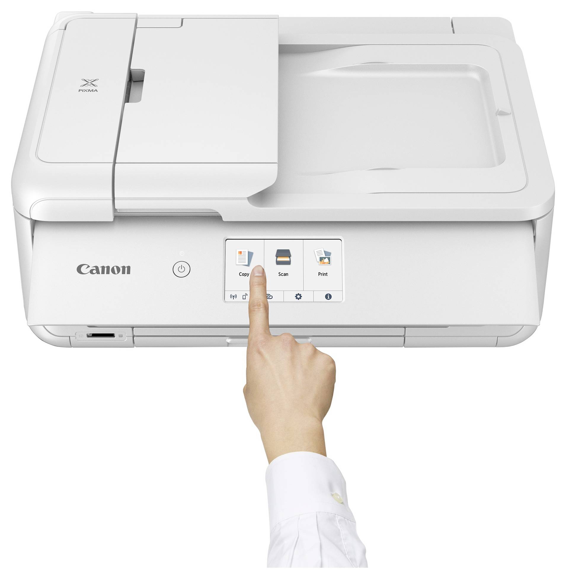 Ruka se dotýká dotykové obrazovky na multifunkční tiskárně Canon a vybírá z domovské nabídky možnost "Kopírování".