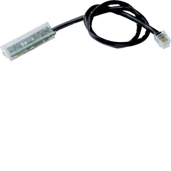 Černý kabel s průsvitným obdélníkovým konektorem na jednom konci a zásuvkou ve stylu RJ45 na druhém konci.