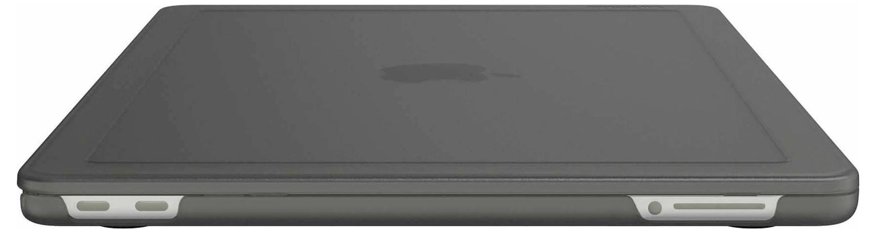 Zavřený šedý notebook pohled ze strany, který ukazuje štíhlý profil a přední porty.