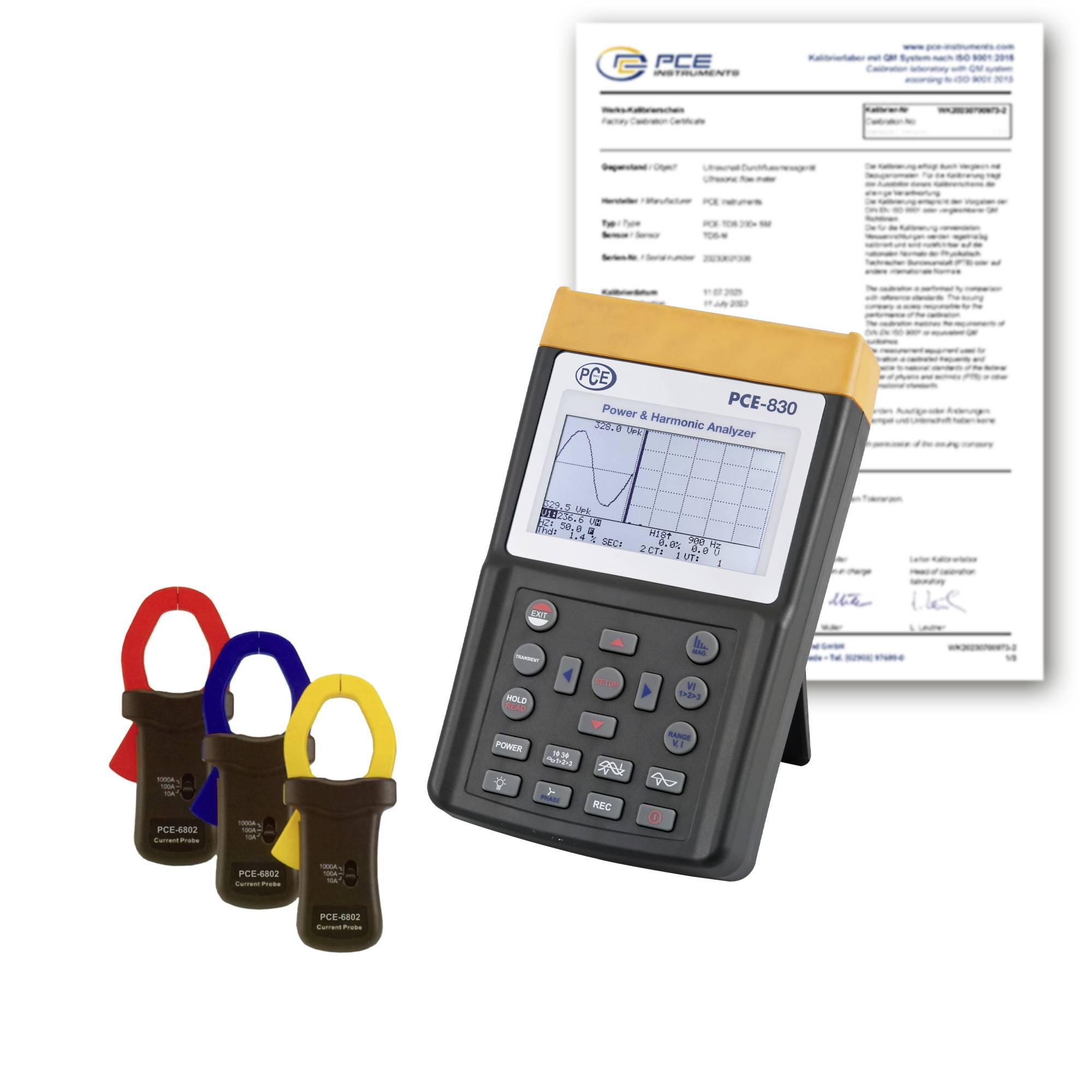 PCE-830 analyzátor výkonu a harmonických s třemi kleštovými senzory a kalibračním certifikátem zobrazeným za ním.
