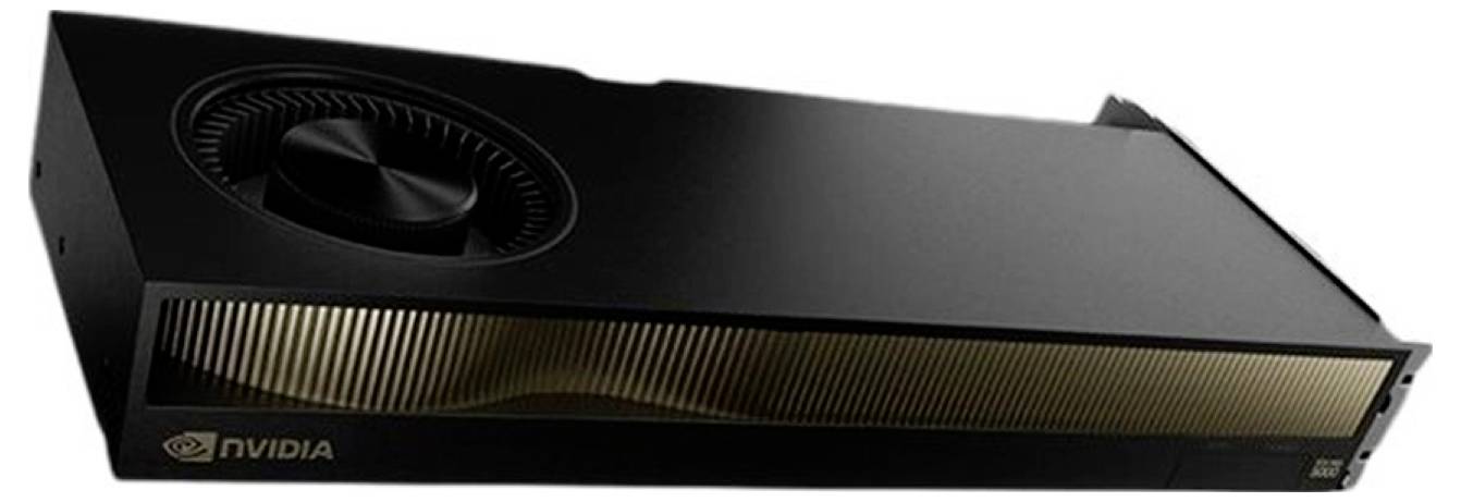 Grafická karta NVIDIA zobrazená v nakloněném bočním pohledu, černá s velkým chladícím ventilátorem a zlatým větraným akcentem podél hrany.