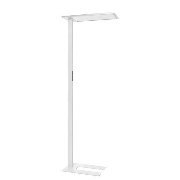 Bílá minimalistická stojací lampa s tenkou svislou podstavou a plochým obdélníkovým horním světlem, zobrazená na jednobarevném bílém pozadí.
