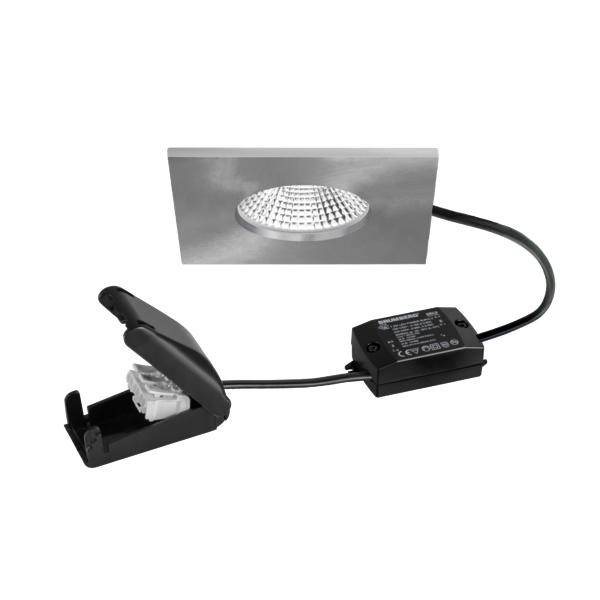 LED vestavná svítidla se čtvercovým tělesem, ovladačem a upevňovacím klipem na bílém pozadí.