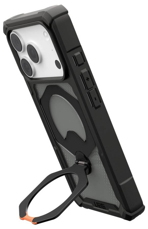Černý odolný obal na smartphone se zabudovaným kroužkovým stojánkem, zobrazen v úhlu, aby se viděl výřez pro zadní kameru a úchytný pásek.