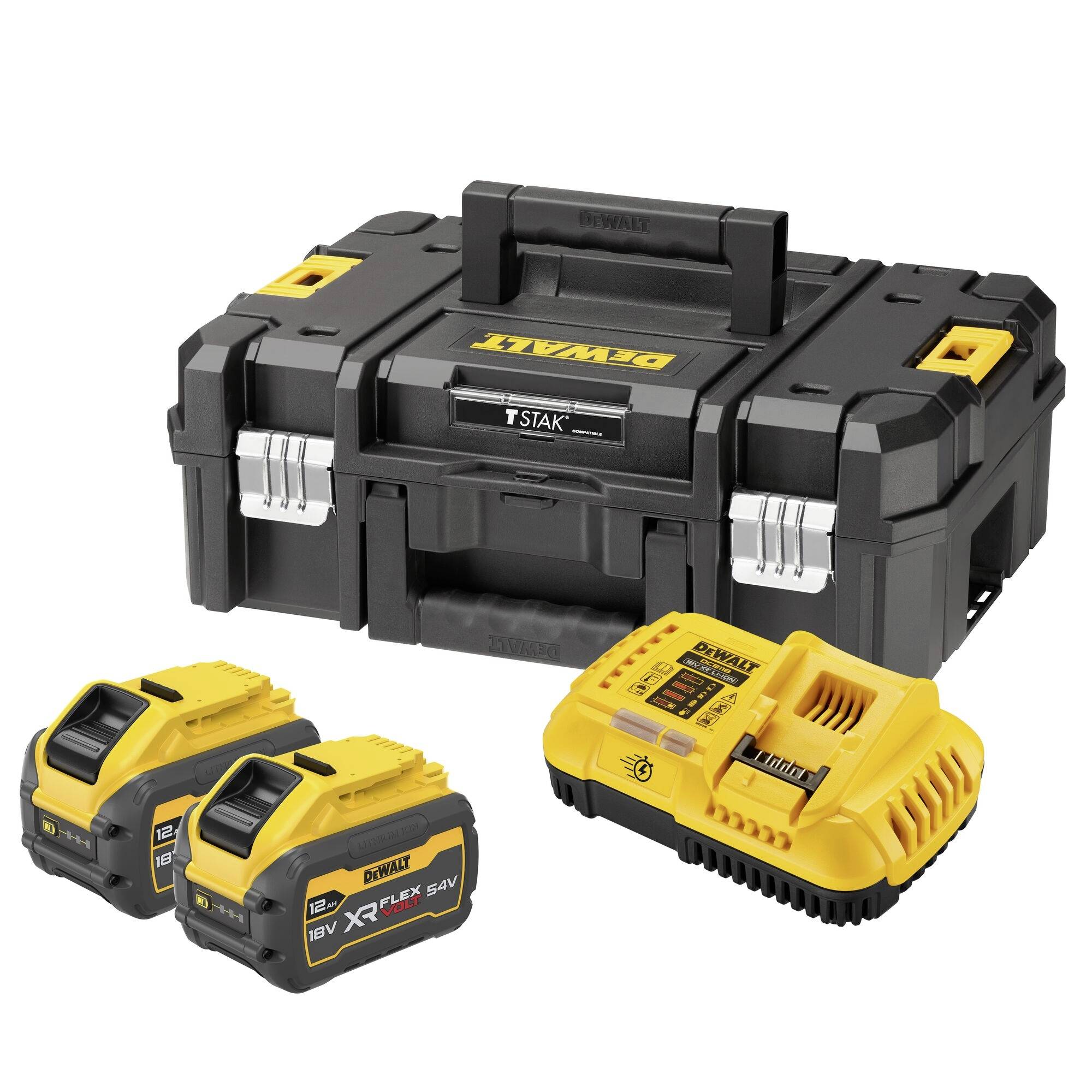 Sada baterie DeWalt se dvěma bateriemi 18V XR FlexVolt, nabíječkou a černou přepravní skříní TSTAK na bílém pozadí.