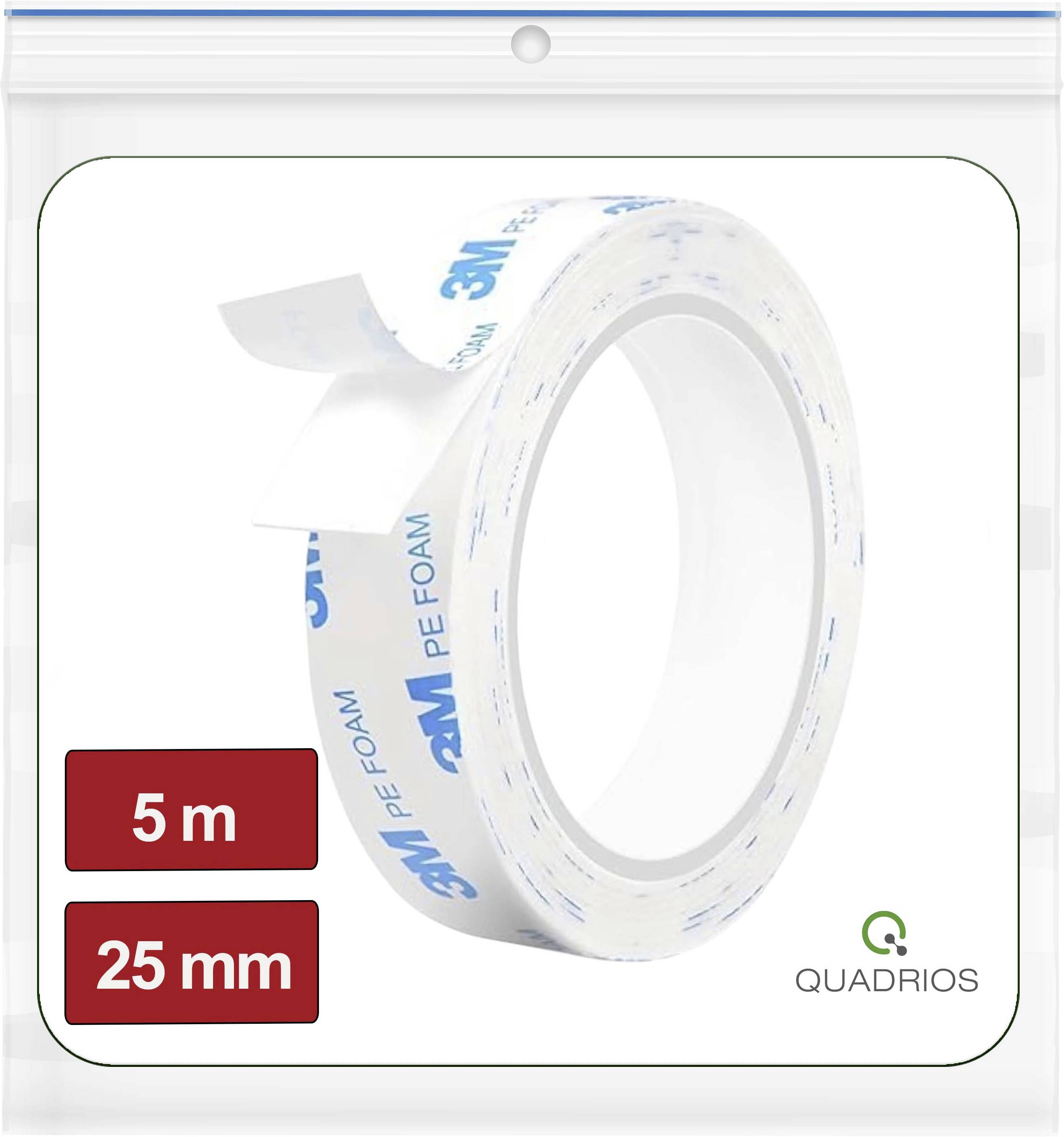 Role bílé pěnové pásky 3M PE s ochranným podkladem, označené 5 m a 25 mm, zobrazené s logem QUADRIOS.