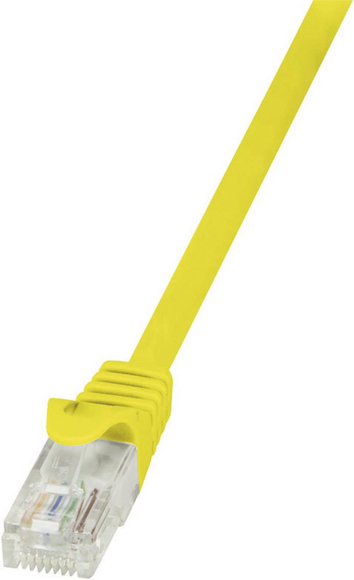 Žlutý ethernetový kabel s průhlednou RJ45 koncovkou. Často se používá pro síťová připojení.