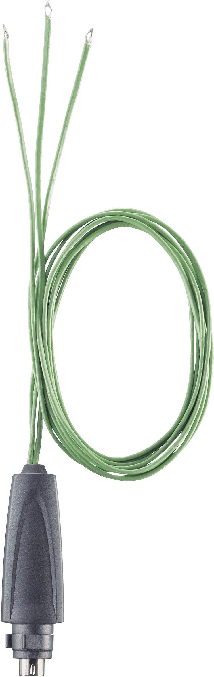 Zelený kabel s černou zástrčkou, který se na konci rozděluje do tří samostatných vodičů. Technické příslušenství, pravděpodobně určené pro elektronické aplikace.
