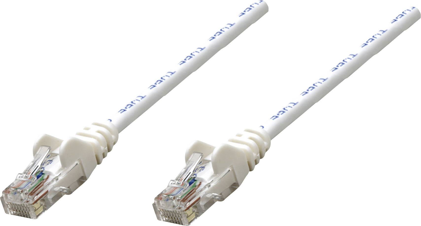 Dva bílé ethernetové kabely s konektory RJ45 na obou koncích pro síťové připojení.