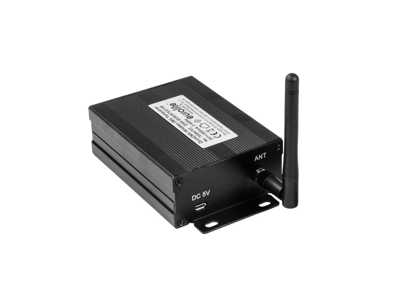 Černý elektronický box s anténou na straně, označený technickými informacemi a konektorem DC 5V.