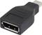 Černý adaptér s konektorem USB-C na jedné straně a zdířkou DisplayPort na straně druhé, určený pro připojení zařízení.