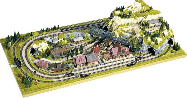 NOCH 0083870 N  hotová krajina centrální  Staufen   kolej N Arnold , N Fleischmann piccolo (s uložením), kolej N Minitrix