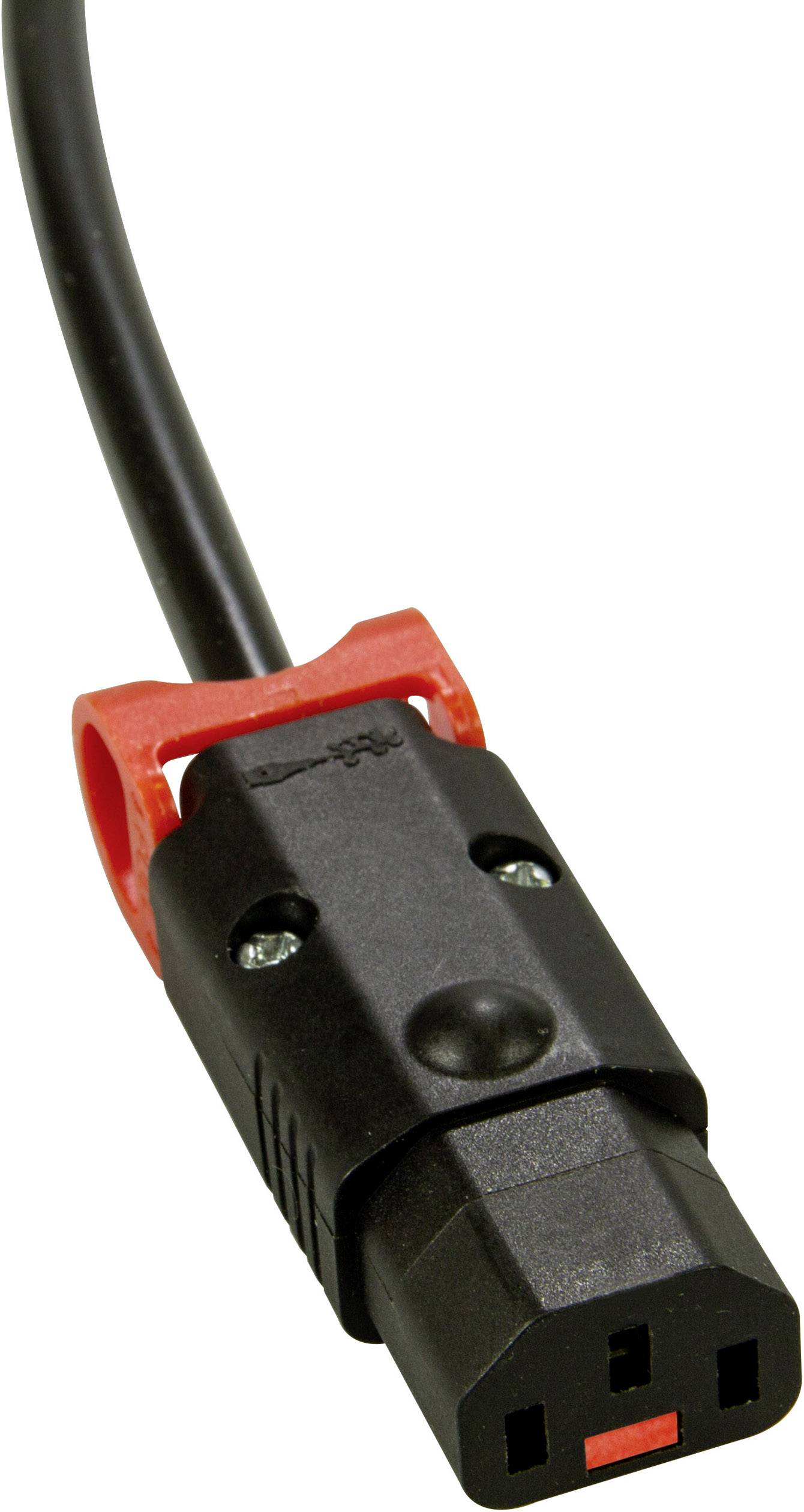 Černý koncový konektor C14 napájecího kabelu s červenou západkou, používaný pro připojení k počítačům nebo elektrickým spotřebičům.