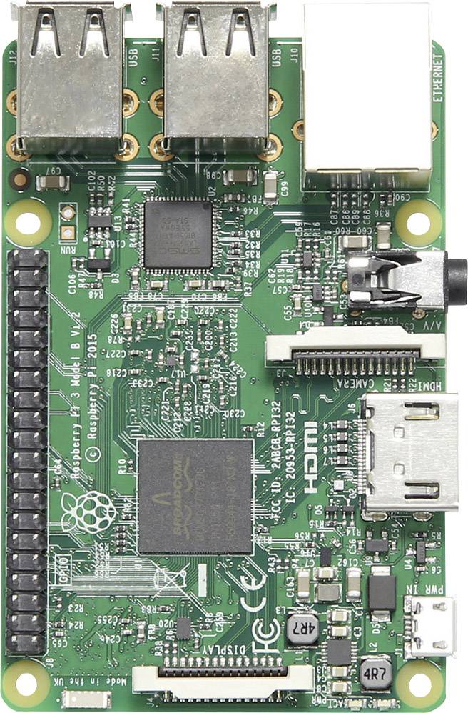 Zelená deska plošných spojů Raspberry Pi s několika konektory a čipy určená pro DIY elektronické projekty a počítačové aplikace.
