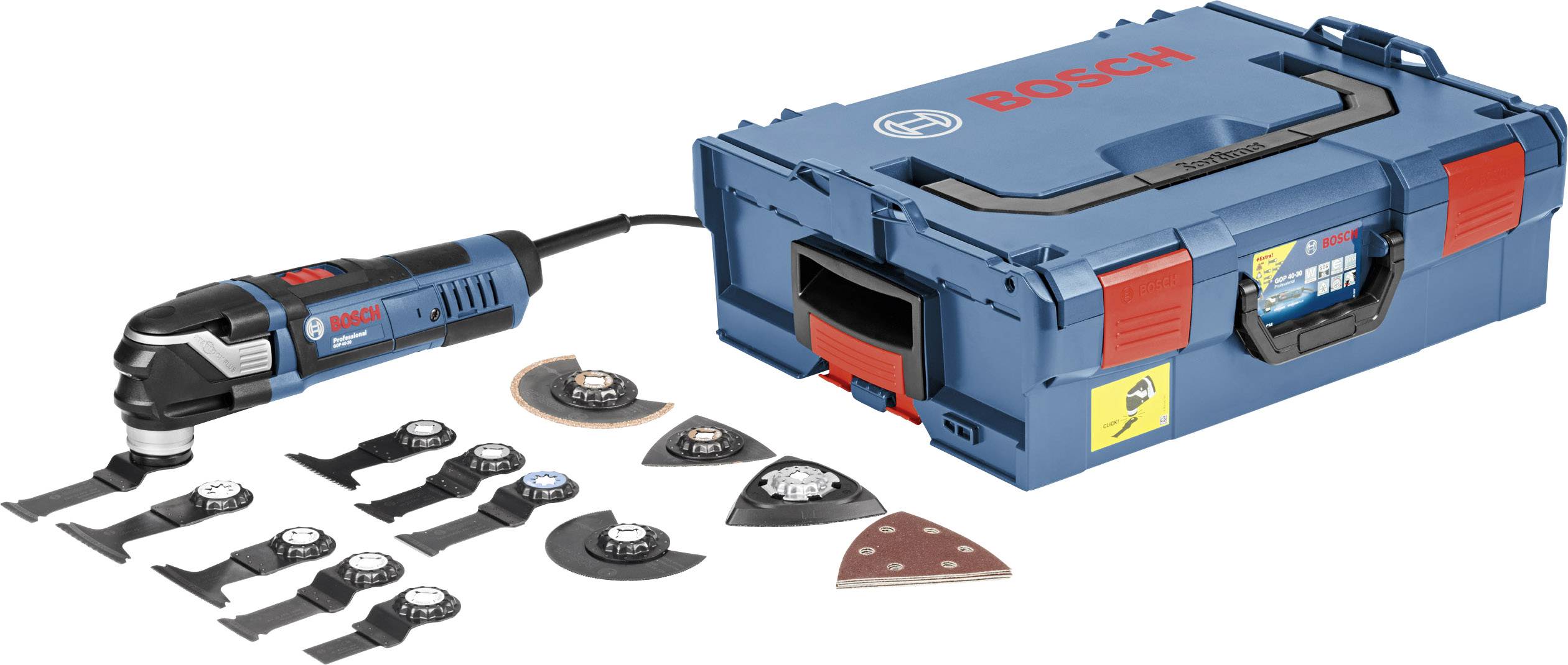 Elektromultitool a příslušenství před modrým kufříkem s červeným zámkem. Obsahuje různé nástavce pro řezání a broušení.