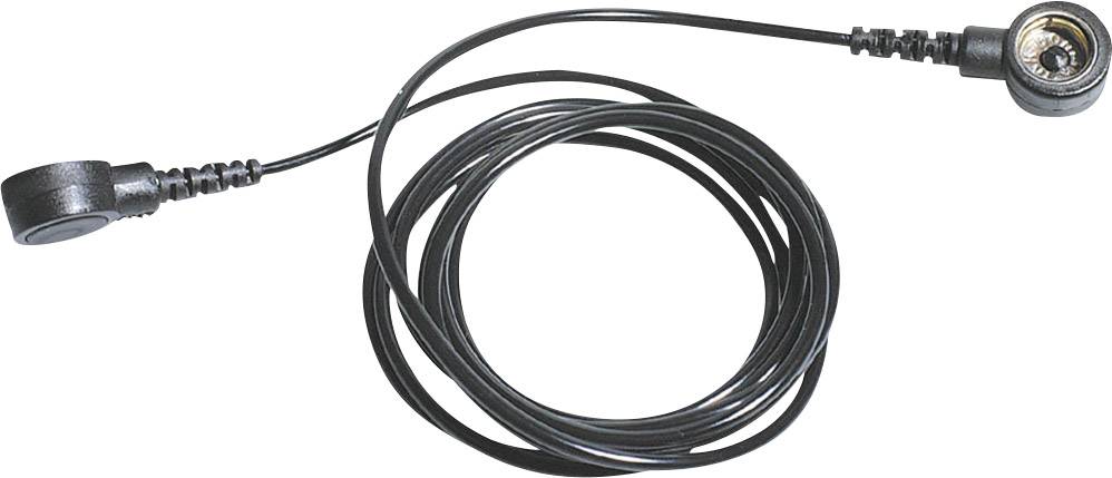Dlouhý černý kabel se zástrčkou, vhodný pro elektronické připojení nebo zařízení.