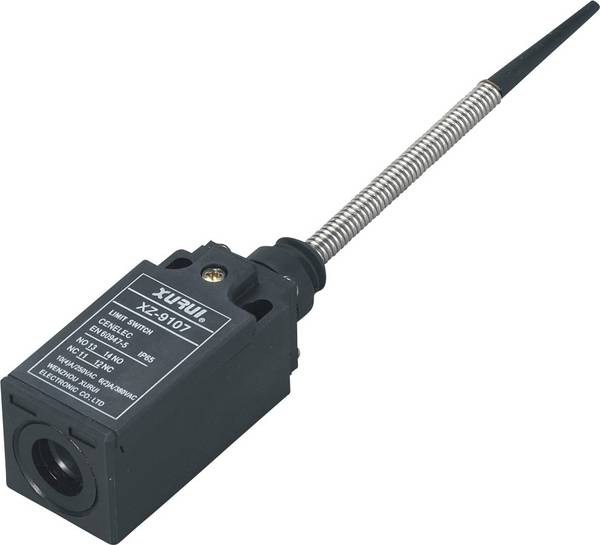 <br>  TRU COMPONENTS<br>  XZ-9/107<br>  koncový spínač<br>  250 V/AC<br>  10 A<br>  pružinová tyč, plastová páka<br>  bez aretace<br>  IP65<br>  1 ks<br>