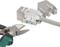 Síťová kabelová kleště, které stříhají ethernetový kabel připojený k RJ45 zásuvce.