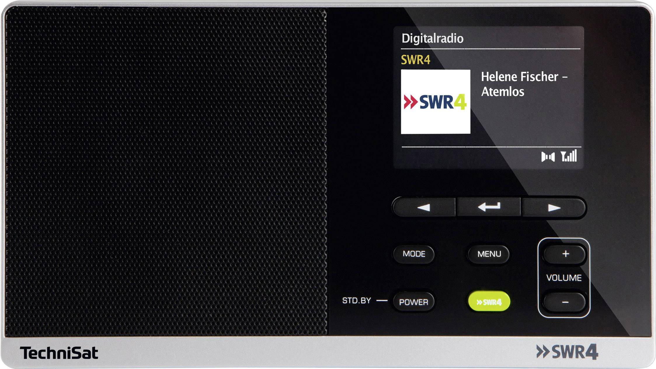 Digitální rádio od TechniSatu zobrazuje na displeji 'SWR4' a 'Helene Fischer - Bez dechu'. Obsahuje ovládací tlačítka pro hlasitost a nastavení.