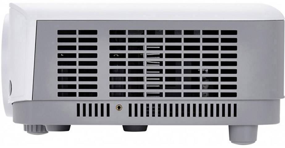 Boční pohled na ventilátor s šedým krytem a větracími mřížkami. Zařízení stojí na malých nožkách a je vhodné do interiéru.