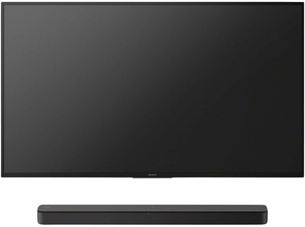 Plochý televizor se černou obrazovkou, pod ním je umístěna soundbar. Oba přístroje jsou od značky Sony.