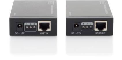 Dva černé HDBT zařízení s portovými konektory, vlevo označené "DC IN - 12V", "HDBT IN" a vpravo označené "DC IN - 12V", "HDBT OUT".