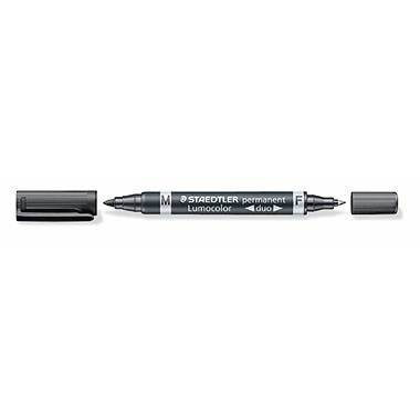 Černý permanentní popisovač Lumocolor Duo od firmy Staedtler se dvěma hroty: vlevo M pro střední a vpravo F pro tenké linky.