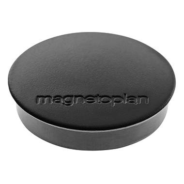 Kulatý černý magnet s nápisem 'magnetoplan'.
