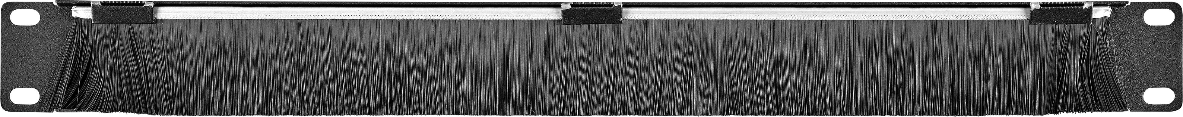 Černý slepý panel do racku s připevněnými štětinami, který slouží k zakrytí nevyužitých míst v serverových rozvaděčích.