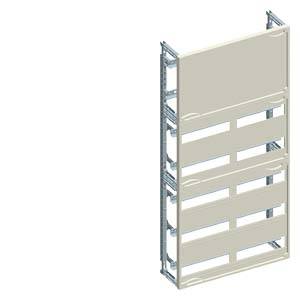 Vertikální serverový rám s rack skříní se střídavě otevřenými a uzavřenými panely, vhodný pro montáž serverů a IT zařízení.