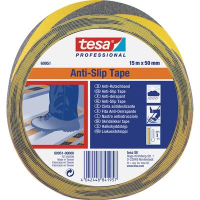 Protiskluzová páska od tesa, 15 m x 50 mm. Vhodná pro protiskluzové povrchy, zobrazeno použití na schodišťovém stupni.