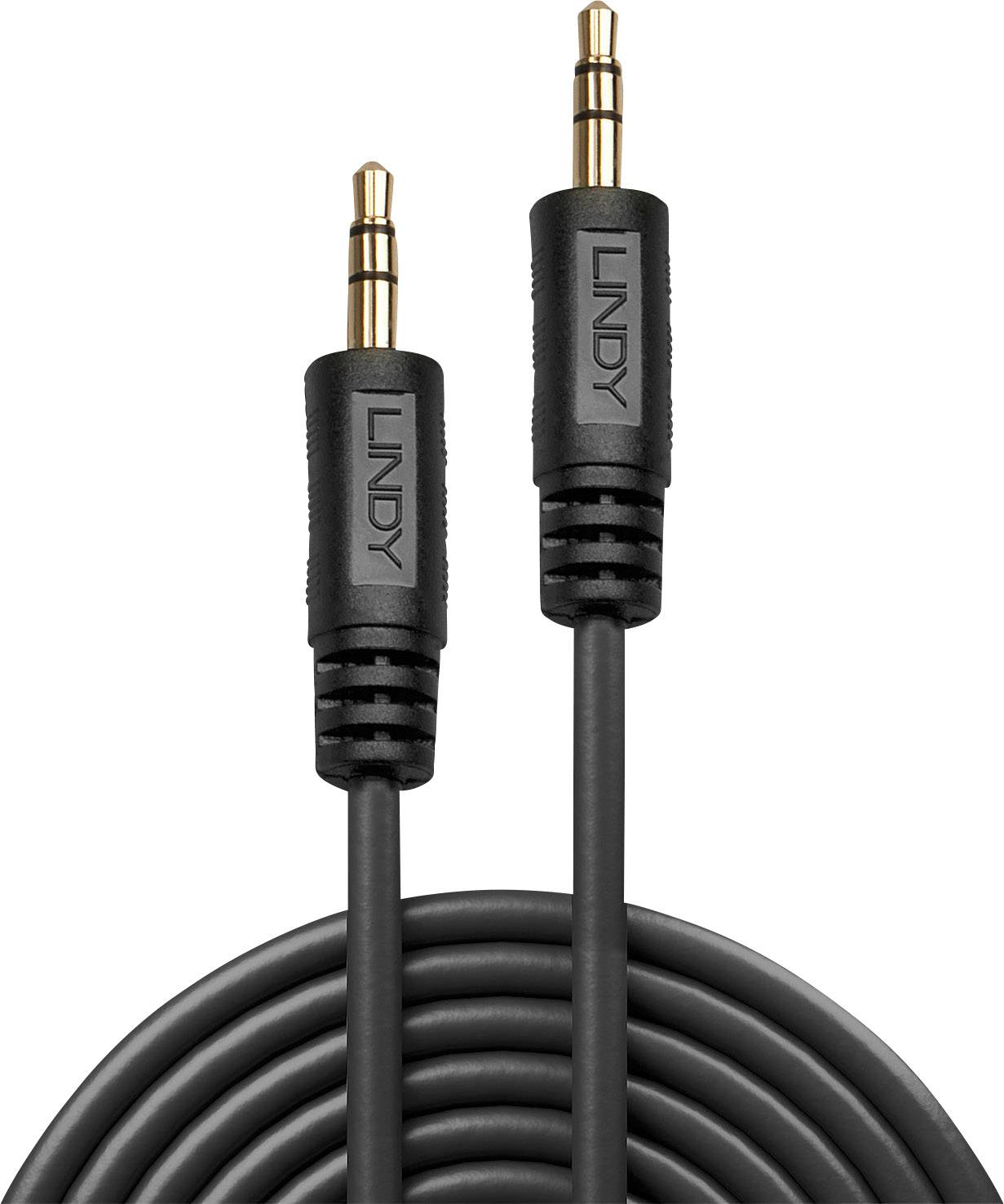 Černý audiovod značky 'Lindy' se dvěma 3,5mm jack konektory se zlatými kontakty, umístěný na bílém pozadí.