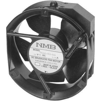 Černobílý ventilátor od NMB s nápisem: 'Bezkartáčový DC motor ventilátoru, Model: 5920PL-05T-B40, 24V, 0,95A, Vyrobeno v Japonsku'.