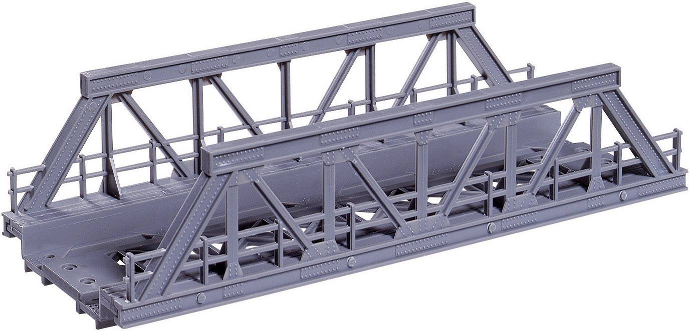 Šedý model mostní ocelové konstrukce z pohledu z boku, zobrazující složitou mřížovou strukturu, sloužící k ilustraci designu mostu.