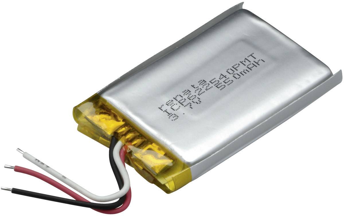 Lithium-polymerový akumulátor se třemi vodiči, stříbrné barvy, s vytištěnými specifikacemi: '3,7V, 550mAh'.