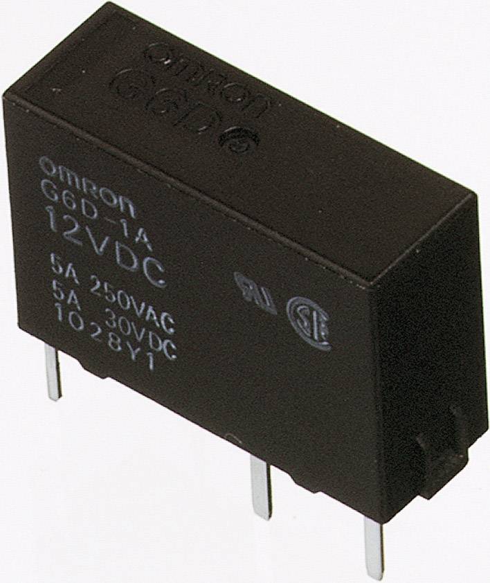 Černé relé s nápisem 'Omron G6D 12VDC' zobrazující technické specifikace. Elektronická komponenta se třemi kovovými kolíky.
