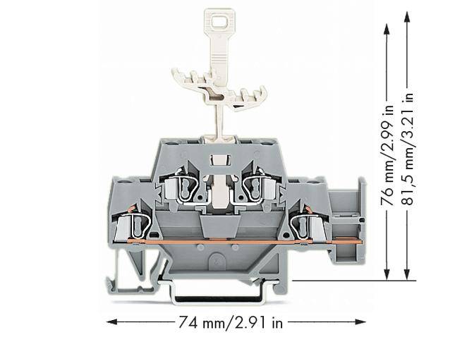 Šedá svorka s tahovým mechanismem a rozměry: šířka 74 mm, výška 76 mm, celková výška s mechanismem 81,5 mm.
